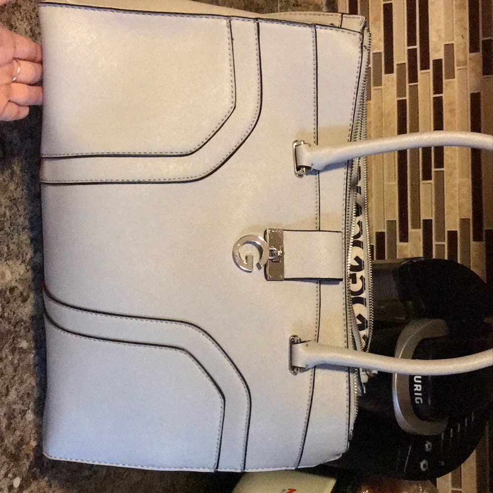 Guess purse!